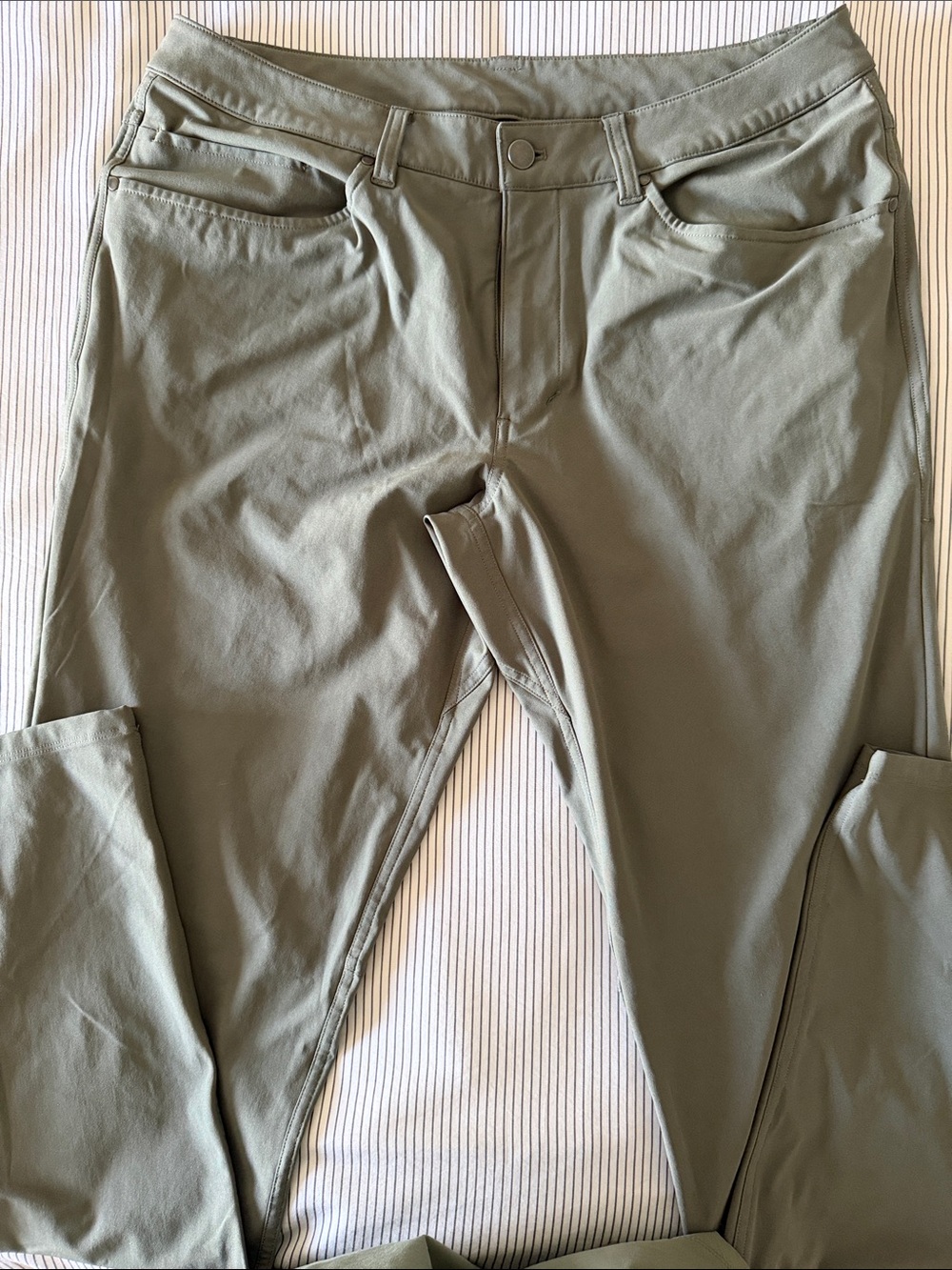 Lululemon Men's Olive Green ABC Pant Slim